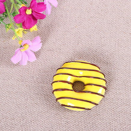 Donut refrigerator magnet - Fun Gifts & More