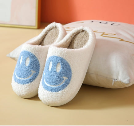 Cute Smile Pattern Fluffy Slippers - Fun Gifts & More