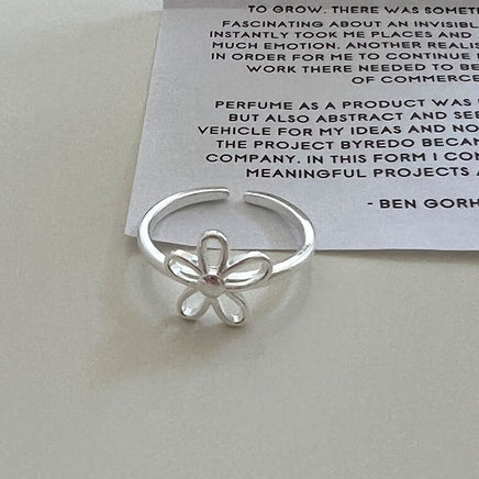 925 Sterling Silver Bright Silver Flower Ring - Fun Gifts & More