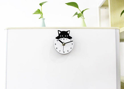 Three-Dimensional Peeping Watching Kitten Refrigerator Clock - Fun Gifts & More