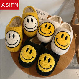 Cute Smile Pattern Fluffy Slippers - Fun Gifts & More